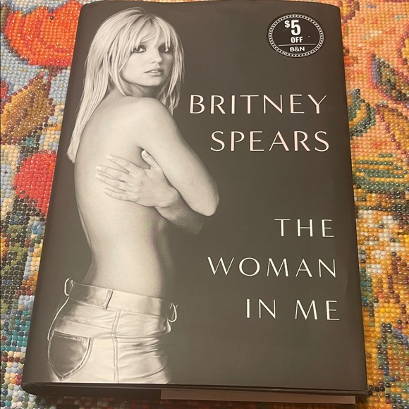 'The Woman in Me' Britney Spears Hardcover Book - Picture 1 of 3